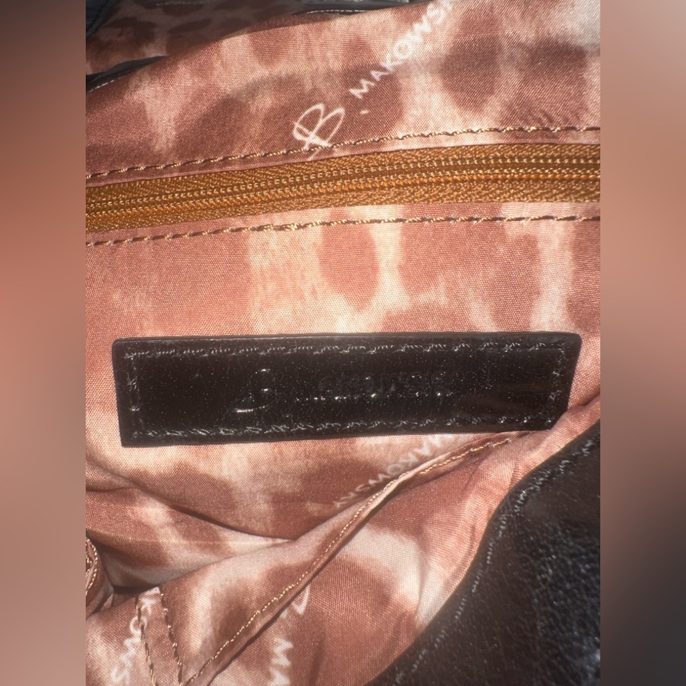 B Makowsky Black Leather Chain Strap Bag - Picture 9 of 9